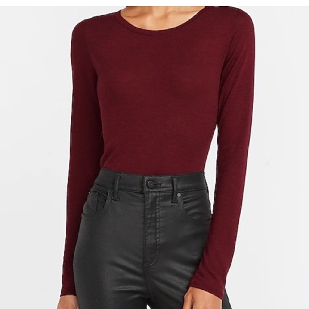 Express burgundy simple fitted sweater, ribbed neck sweater, NWT size small